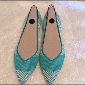 Calypso Teal Rothy’s point flat in size 8 worn once!